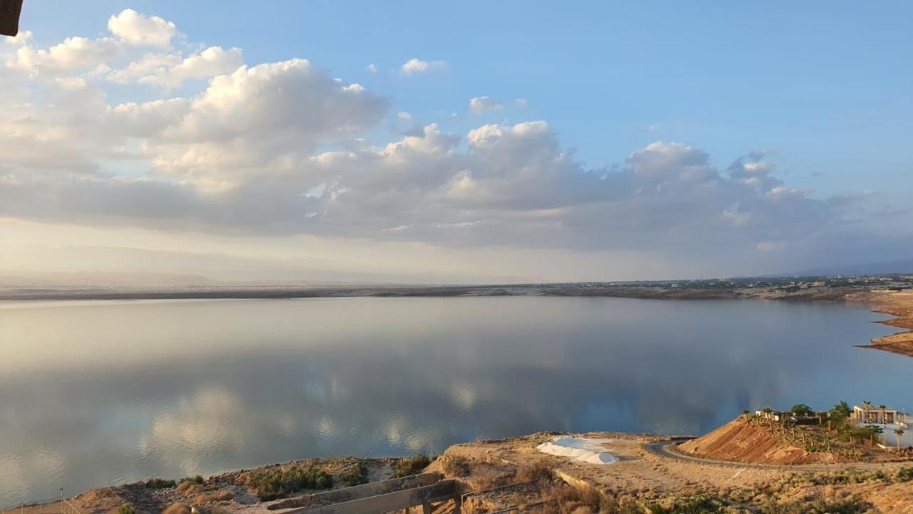 Comfy Stays Sea View Apartments At Deadsea Samarah Resort Sweimeh Eksteriør bilde