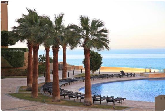 Comfy Stays Sea View Apartments At Deadsea Samarah Resort Sweimeh Eksteriør bilde