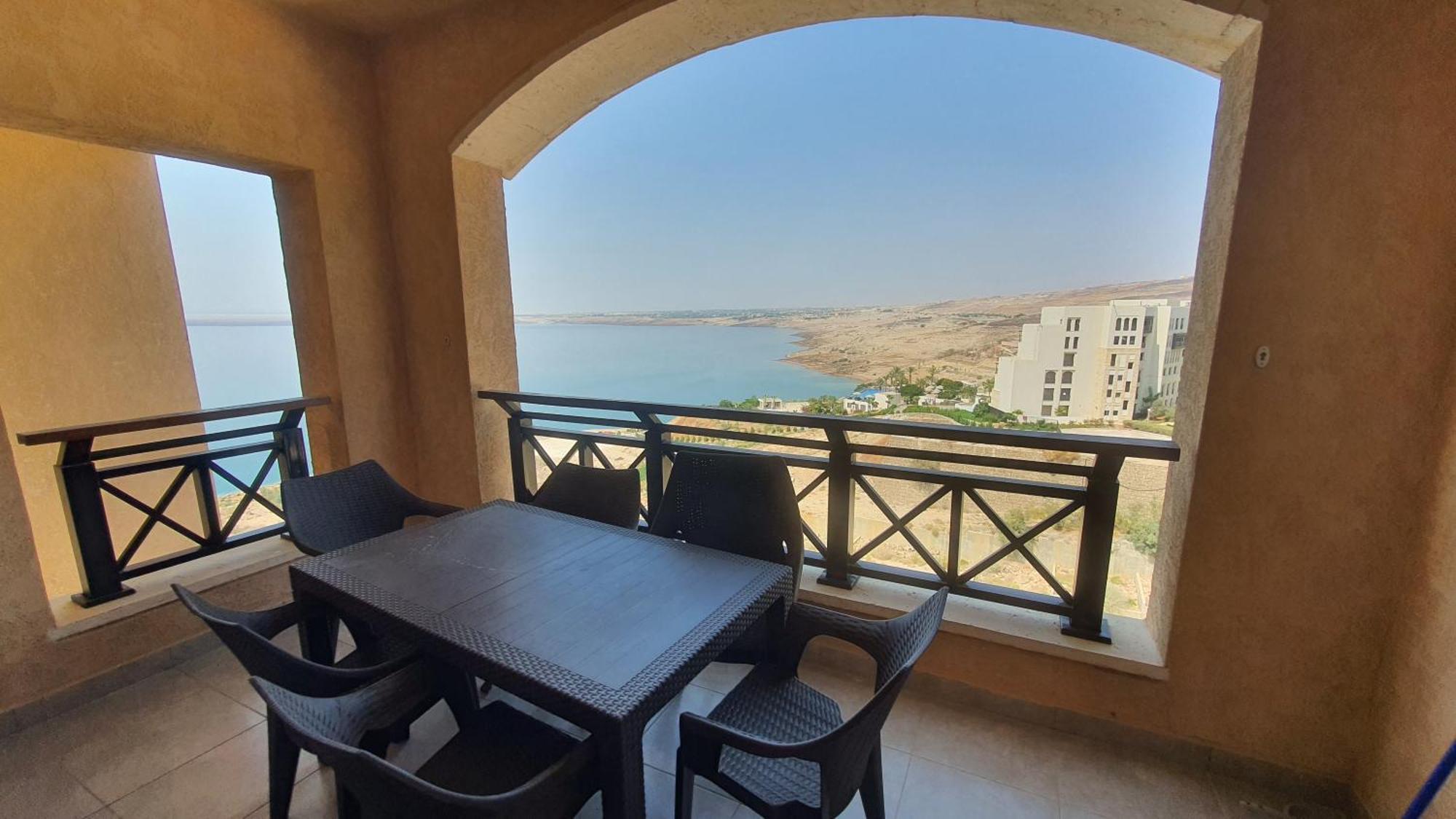 Comfy Stays Sea View Apartments At Deadsea Samarah Resort Sweimeh Rom bilde